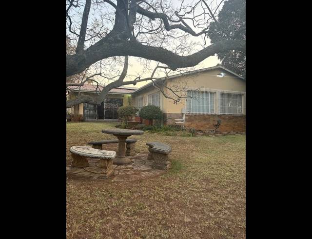 3 BEDROOM HOUSE FOR SALE IN WENTWORTH PARK